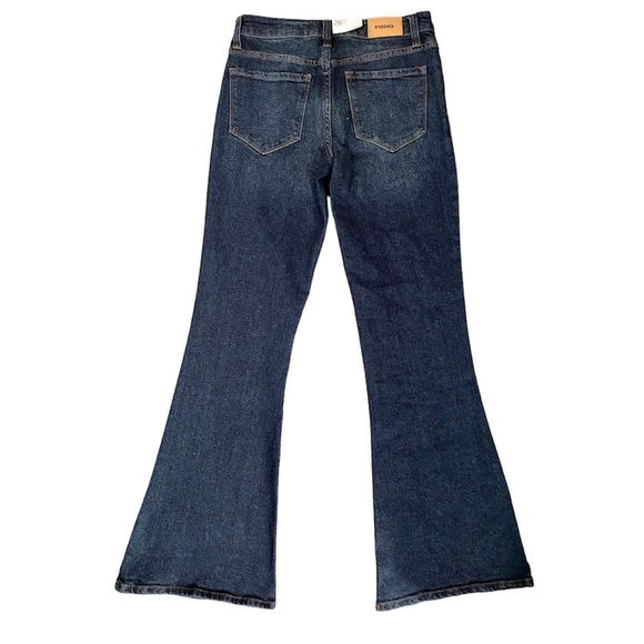 [RSQ] Women’s Dark Wash Low Rise Flare Jeans - Picture 6 of 6